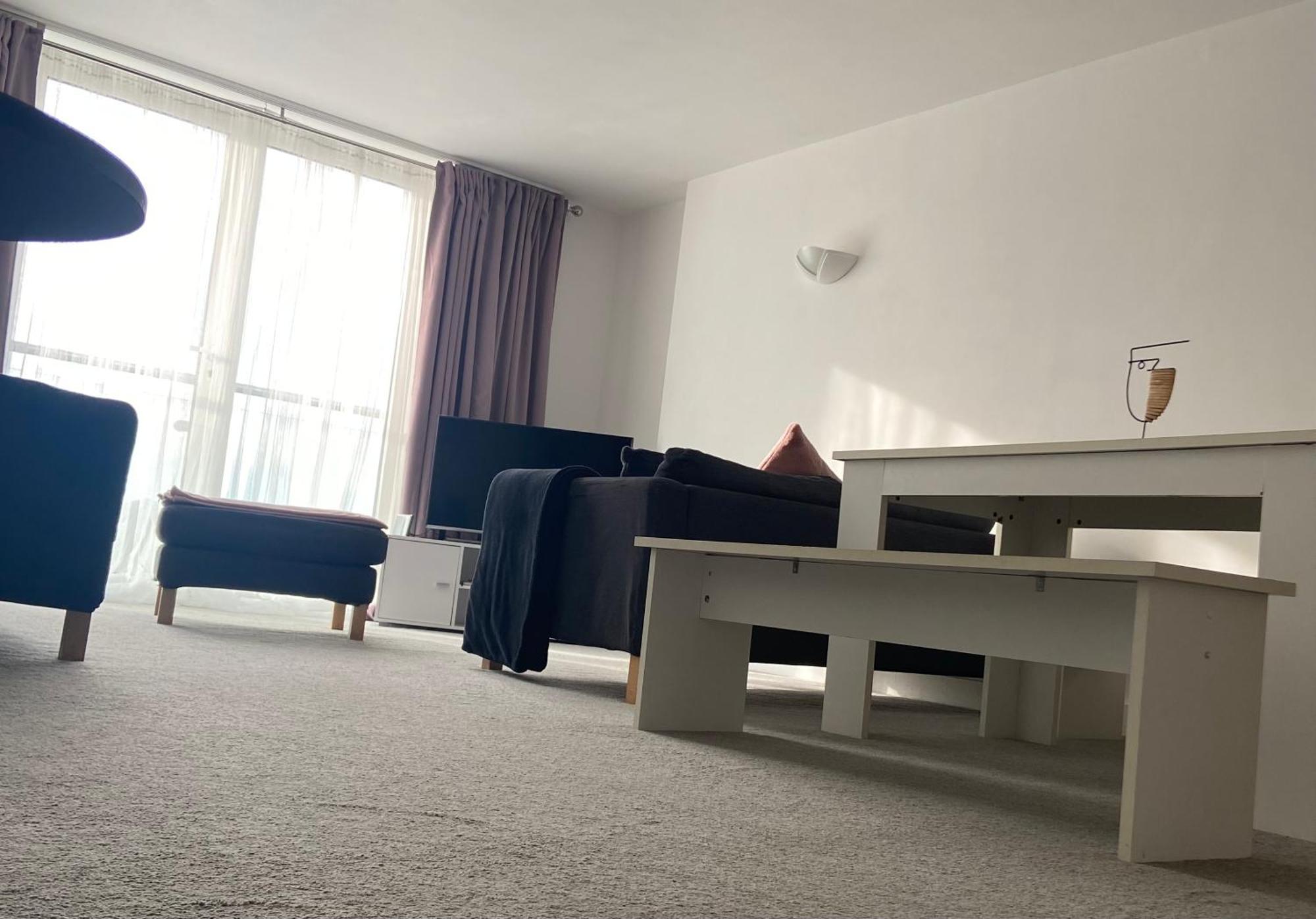 2 Bedroom Near Ocean Village Marina Port Apartment Southampton
