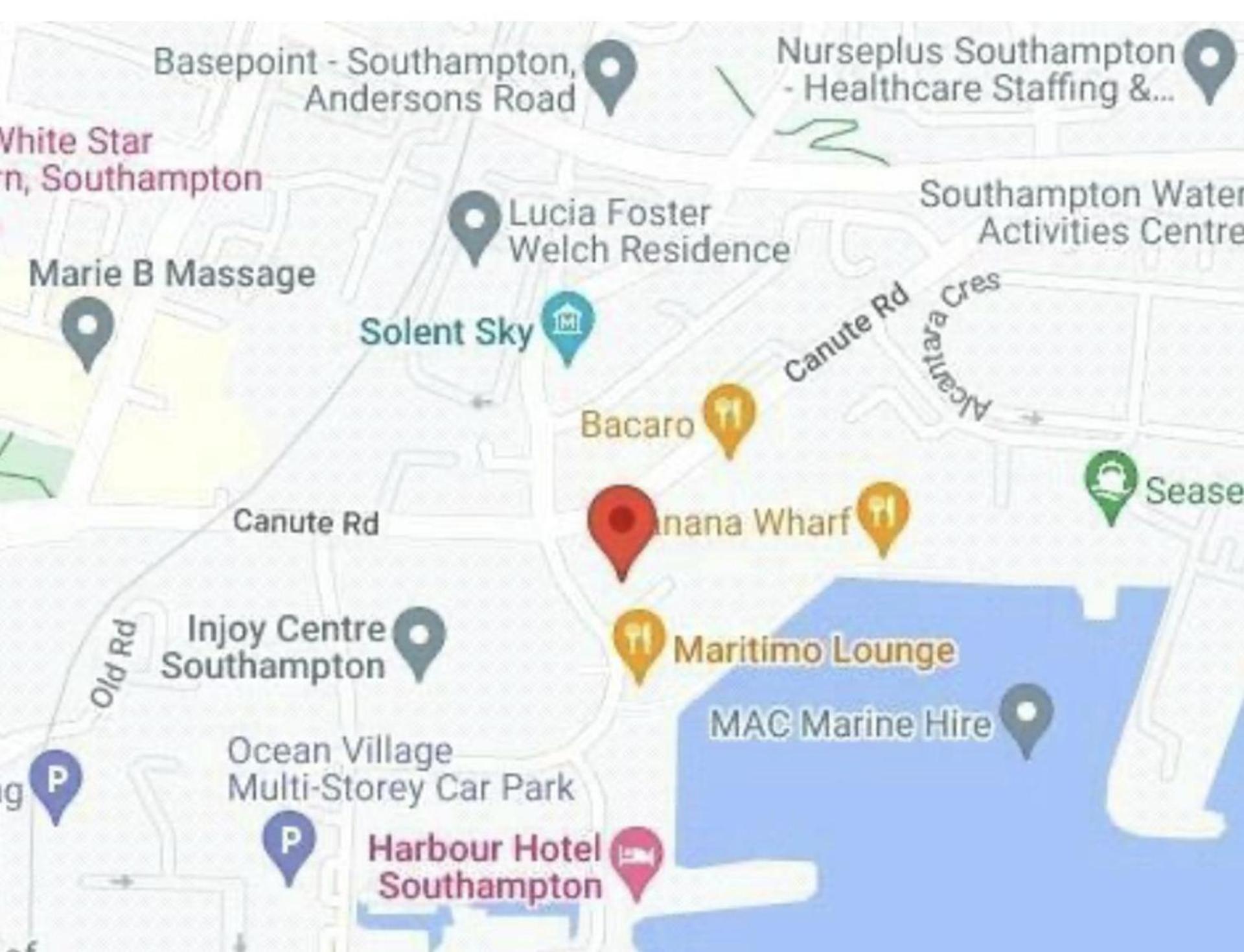 2 Bedroom Near Ocean Village Marina Port Apartment