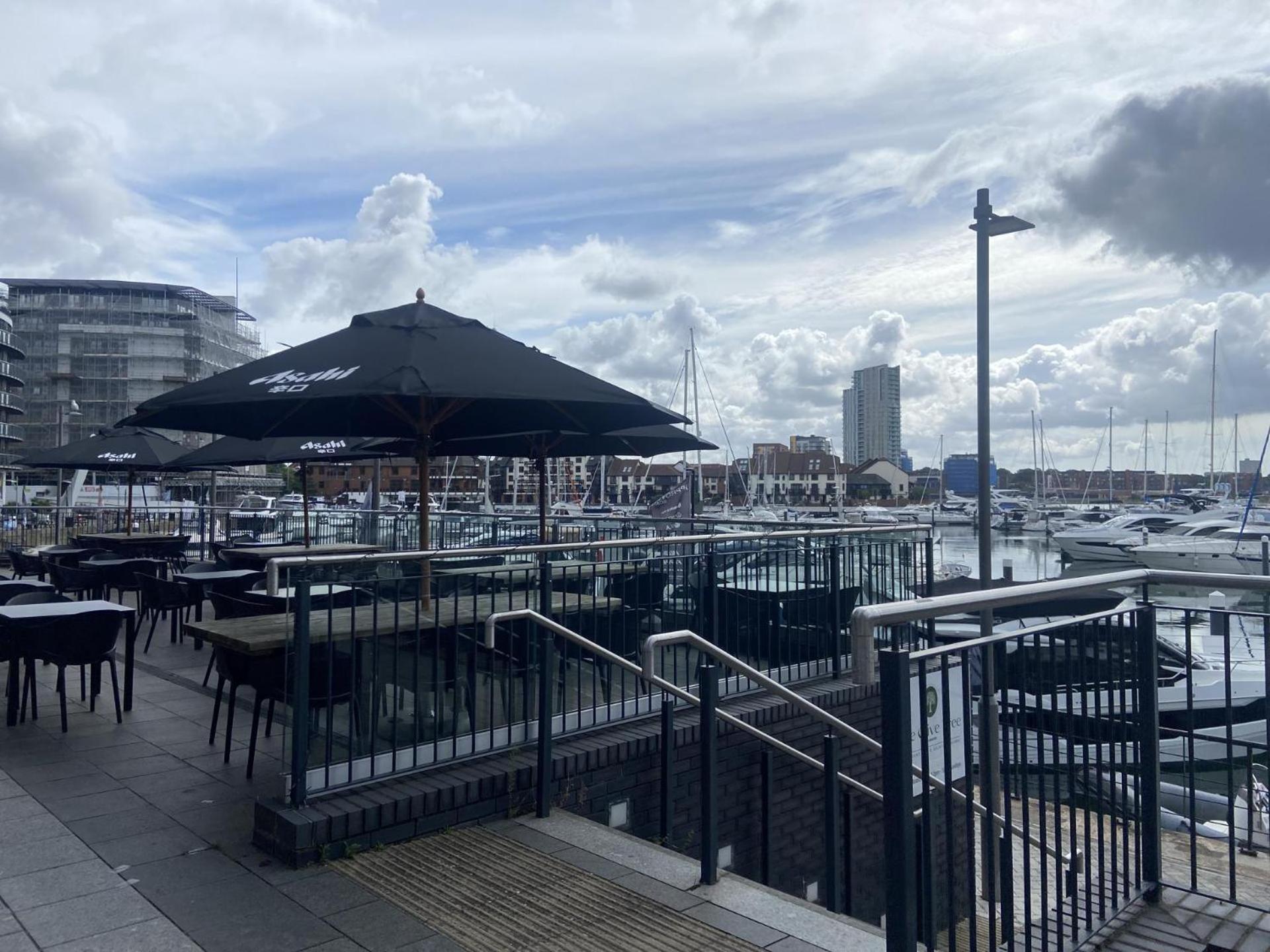 2 Bedroom Near Ocean Village Marina Port Southampton